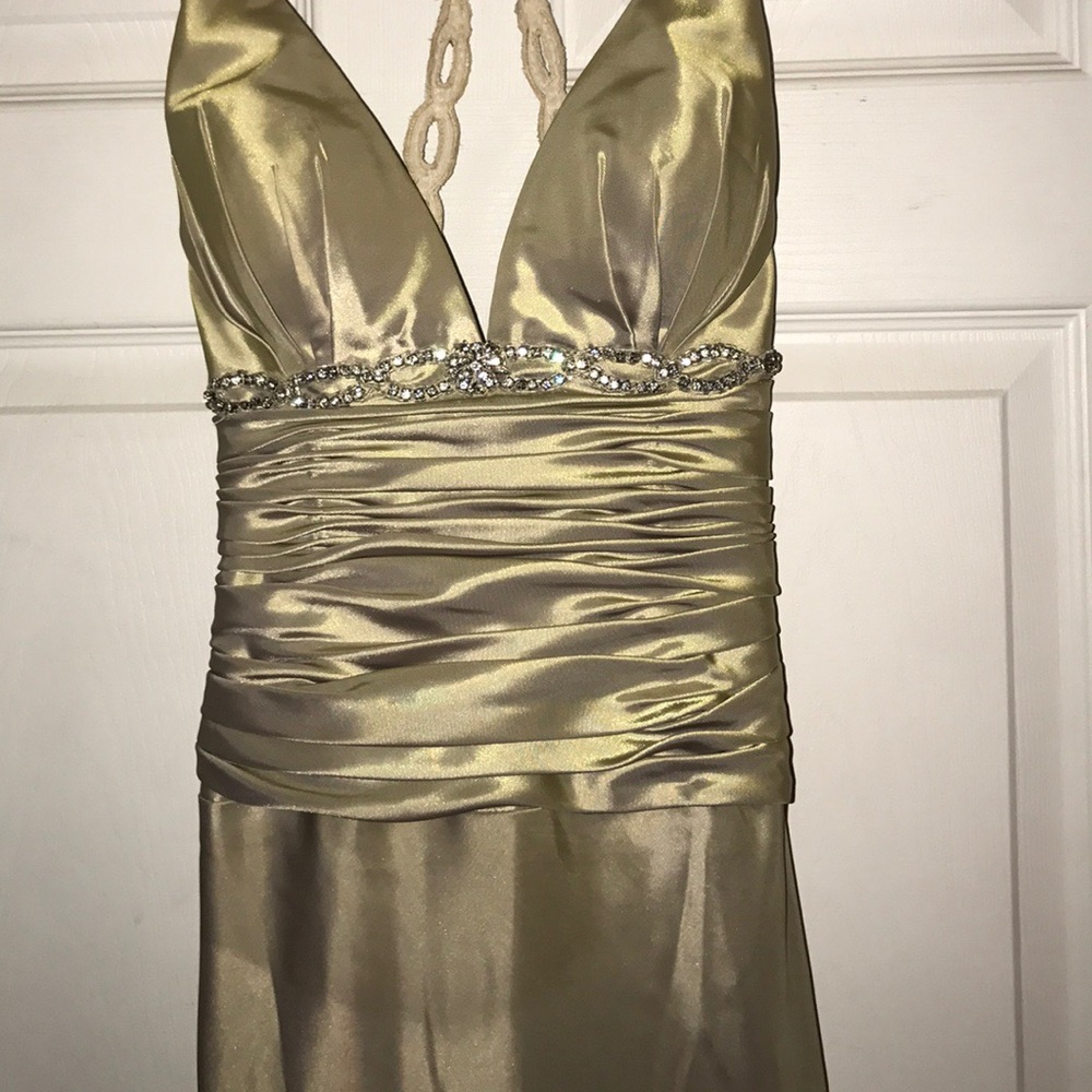 Tony Bowls prom gown/dress